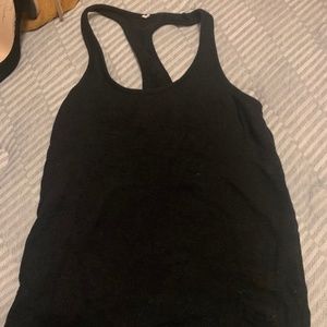 Alo Yoga Tank